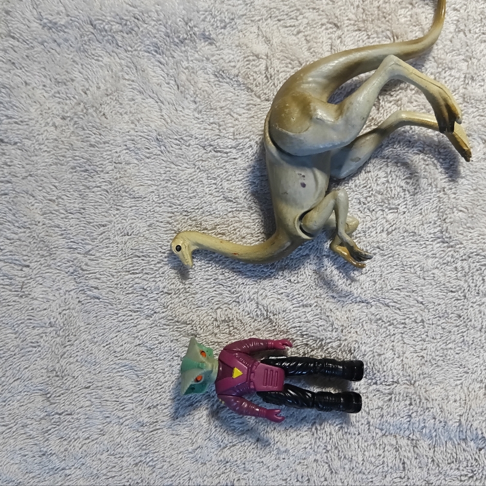 Vintage 1987 Dino Riders Tycho Struthiomimus with Rider Figure L1Classic Dino